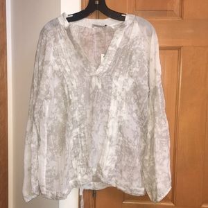 NWT Hakei Blouse from Spain - Size Medium